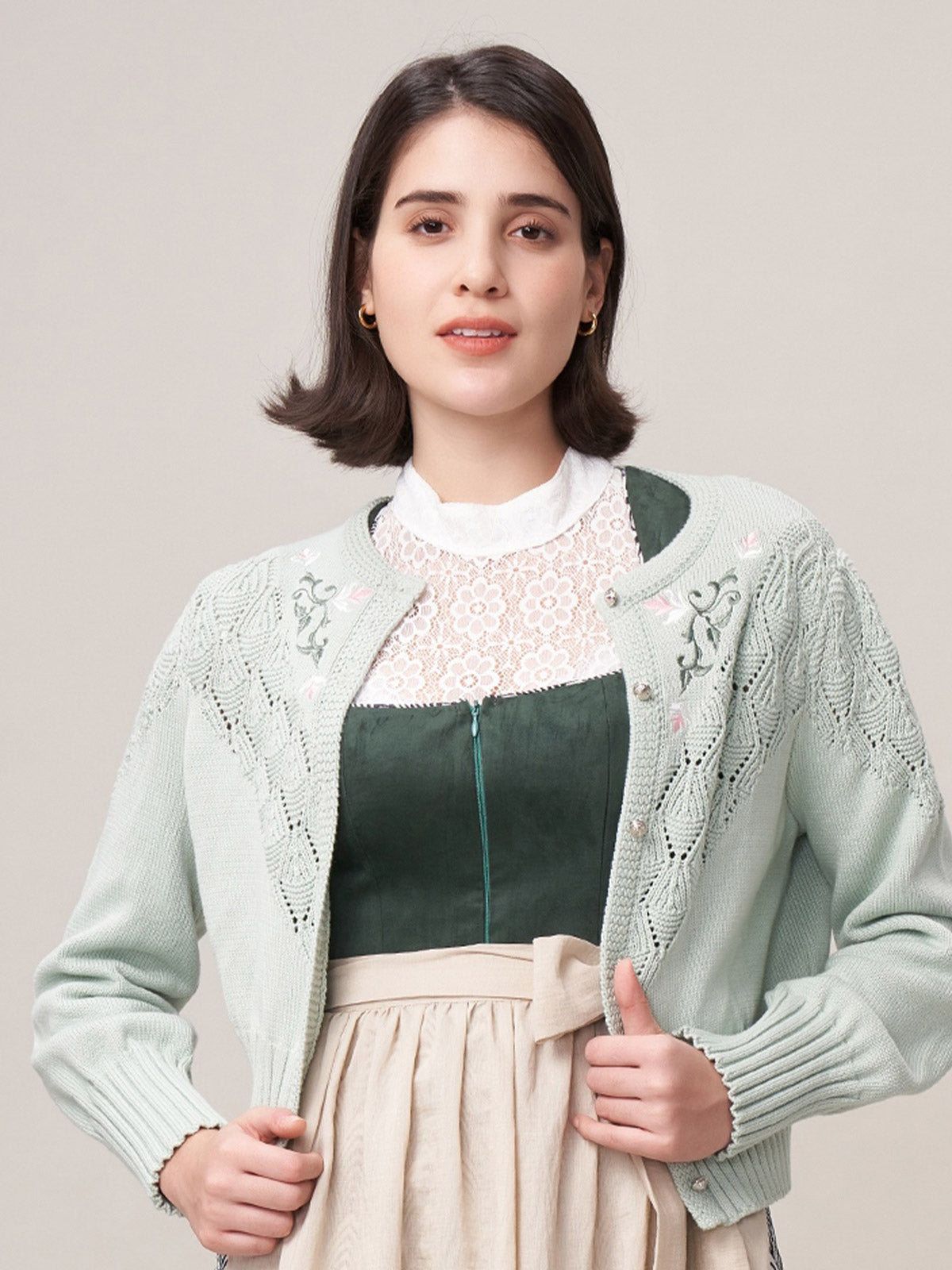 Klassisch: Trachtenstrick Strickjacke Hanne