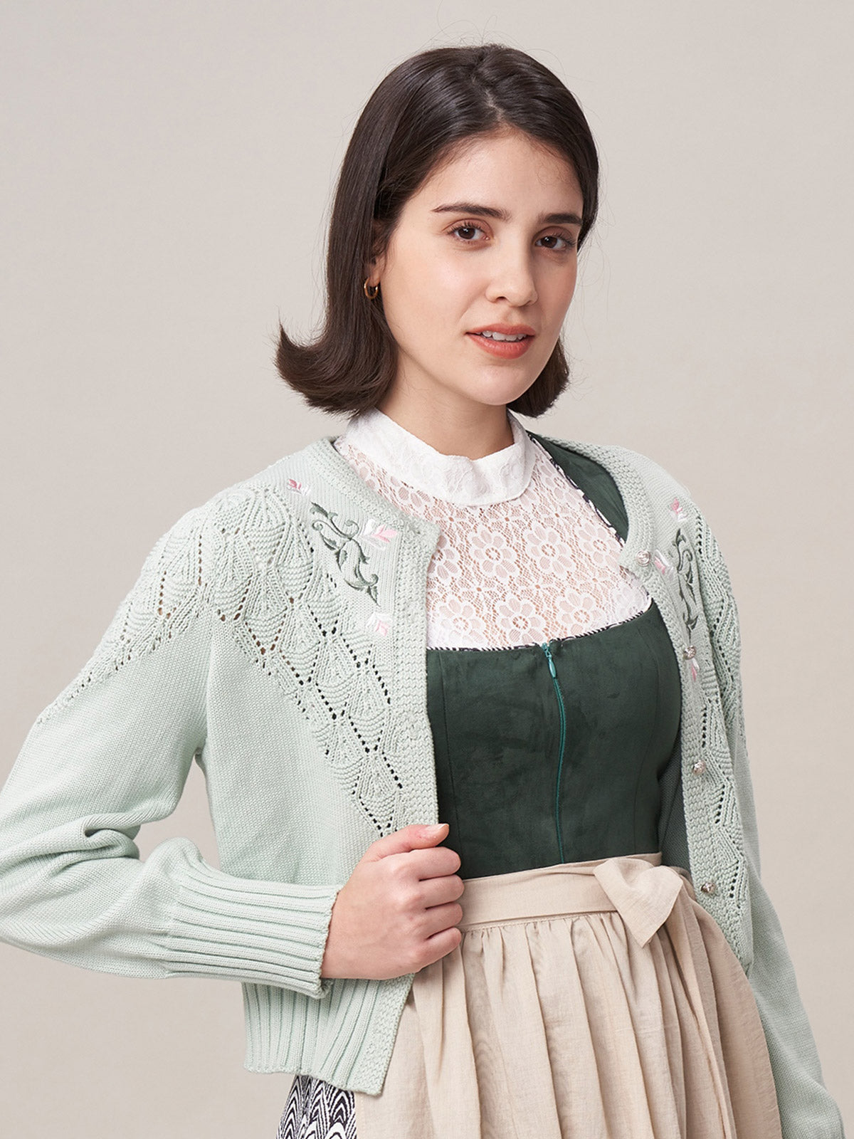 Klassisch: Trachtenstrick Strickjacke Hanne