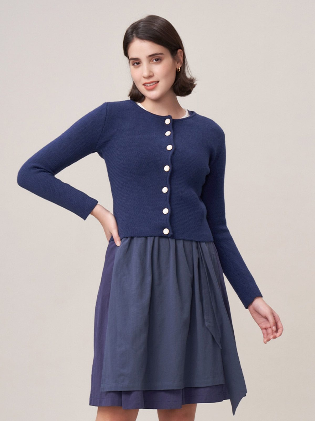 Klassisch: Trachtenstrick Strickjacke Mira Dark