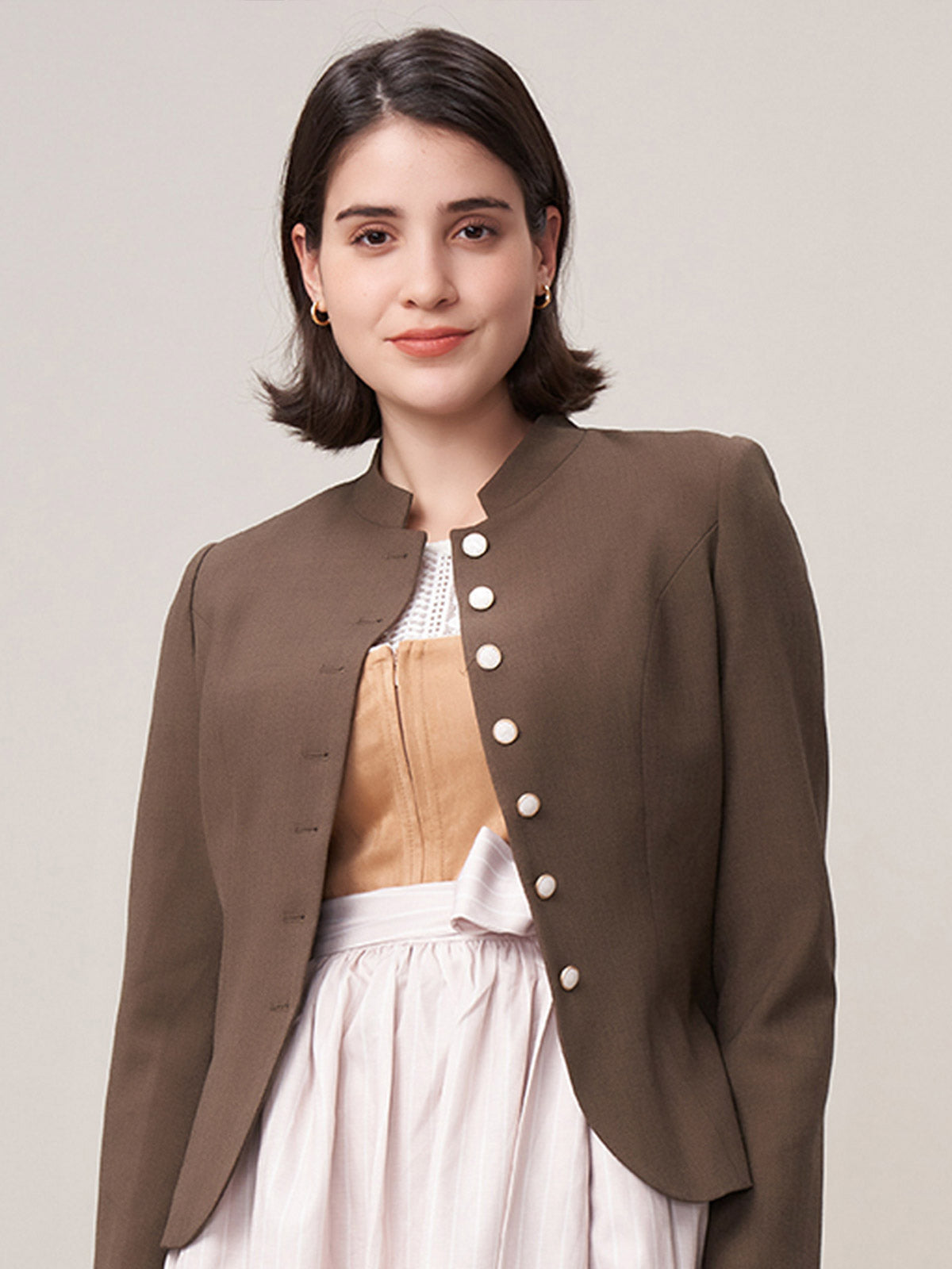 Klassisch: Trachtenjacke Damenjacke Barly Dark Olive – Braun