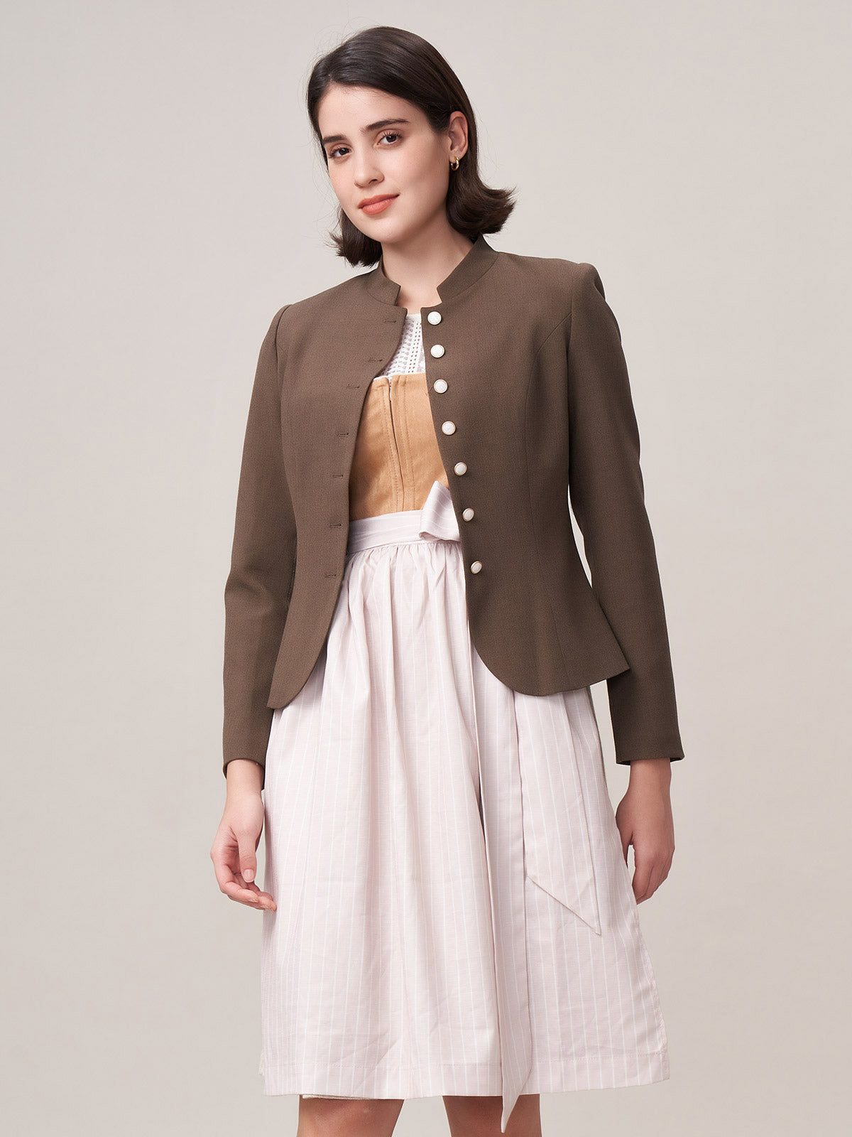 Klassisch: Trachtenjacke Damenjacke Barly Dark Olive – Braun