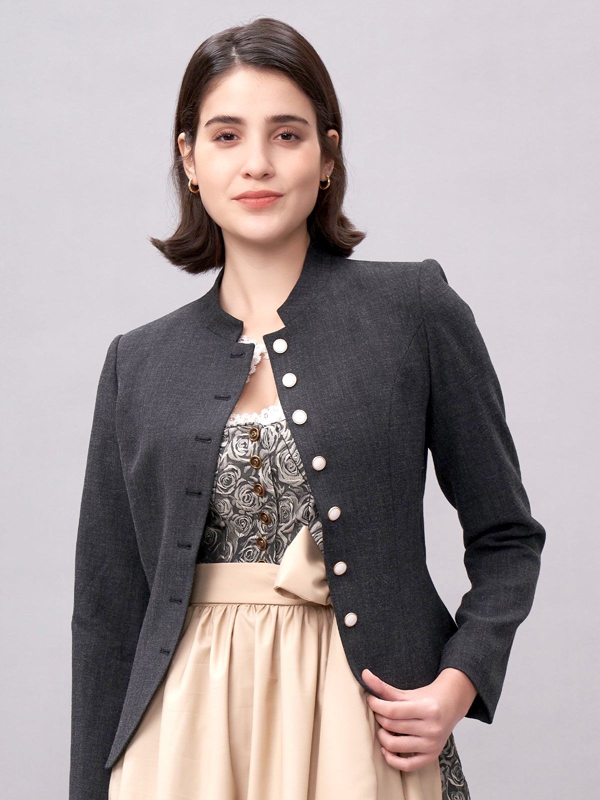 Klassisch: Trachtenjacke Damenjacke Barly – Schwarz