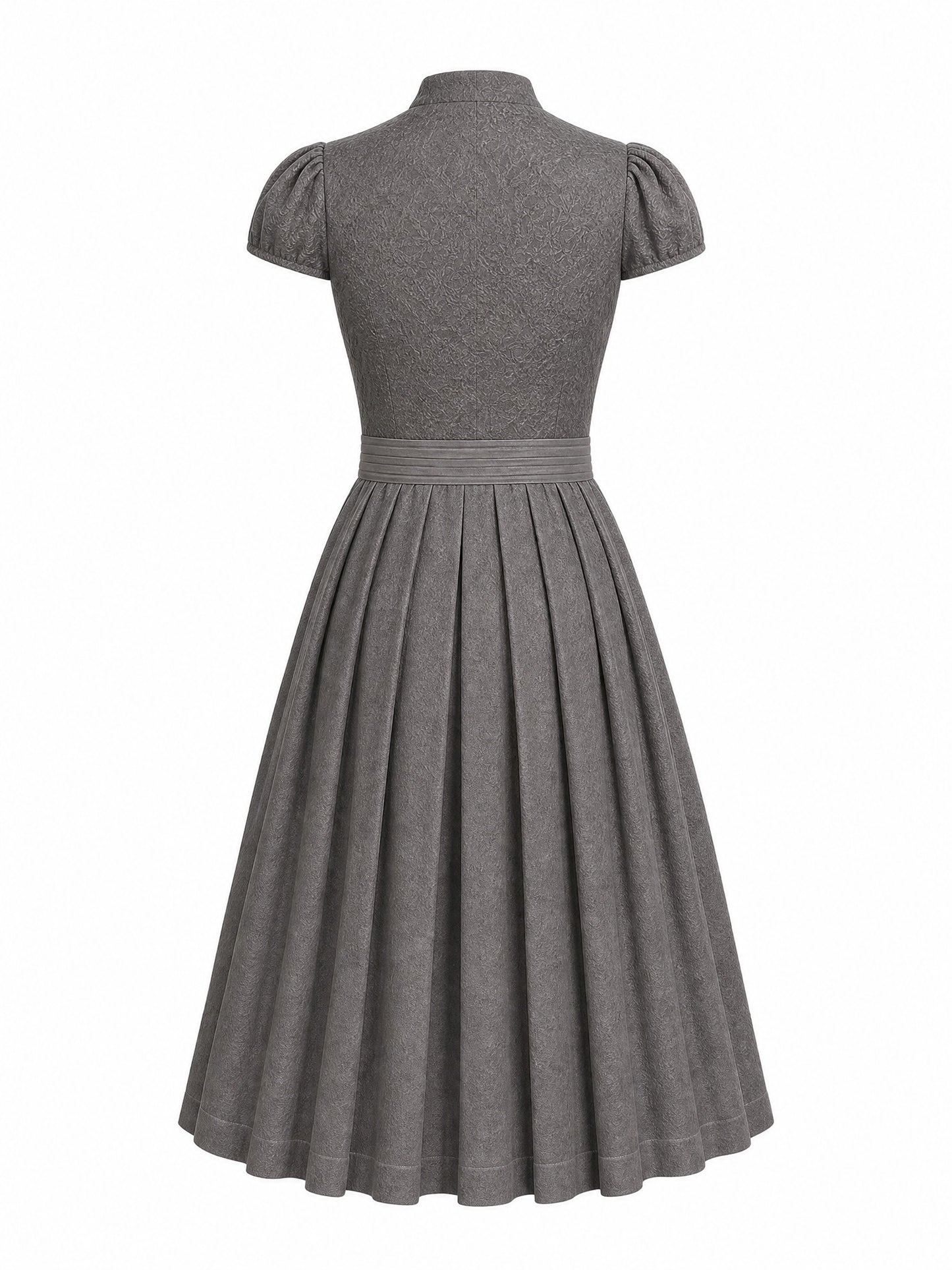 Klassisches Dirndl Vanessa – Salbeigrün, Herzförmig