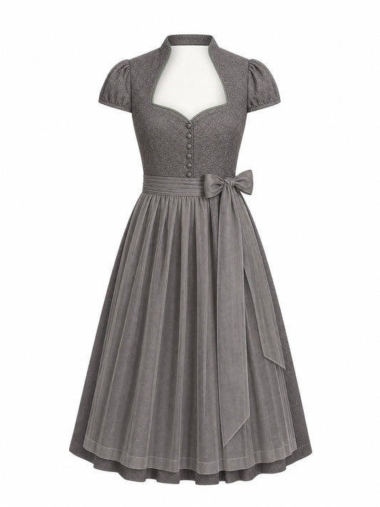 Klassisches Dirndl Vanessa – Salbeigrün, Herzförmig