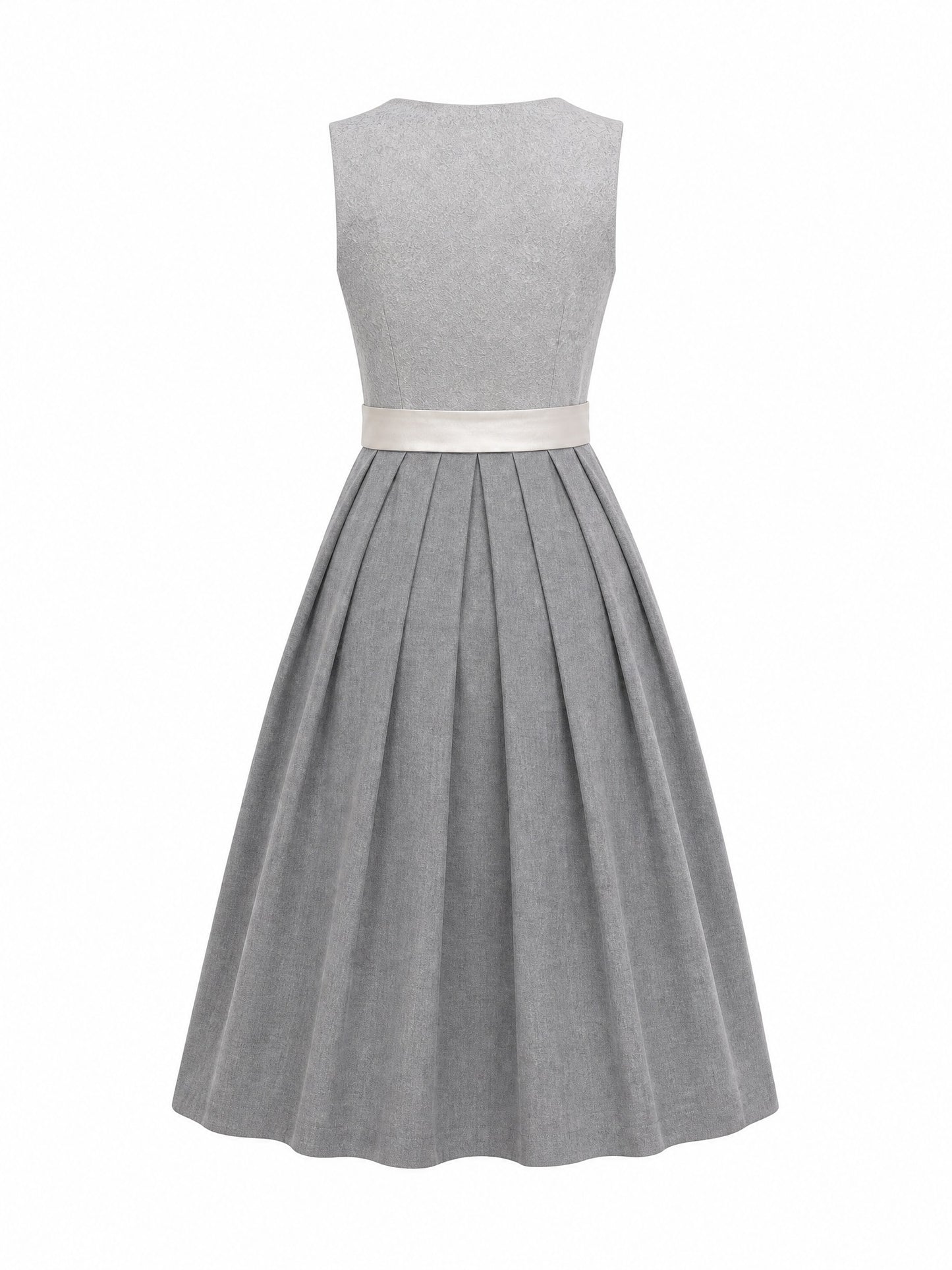 Klassisches Dirndl Mira – Perlgrau, Eckige Form