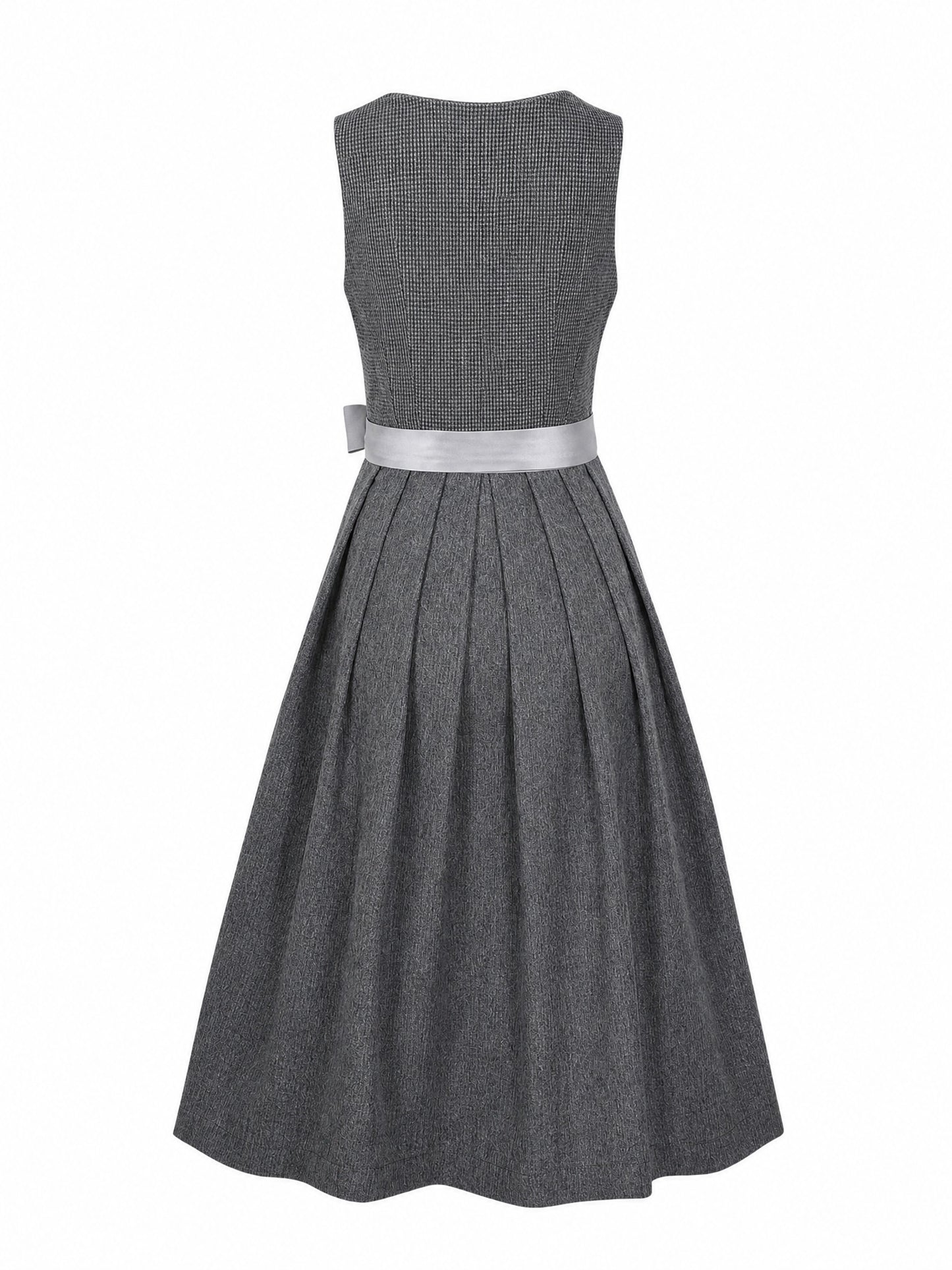 Klassisches Dirndl Diana – Graphit, Eckige Form